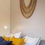 Le Petit Barclay - Prive De 45 M2 - 2 A 4 Personnes - Parking Gratuit *