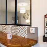 Le Petit Barclay - Prive De 45 M2 - 2 A 4 Personnes - Parking Gratuit