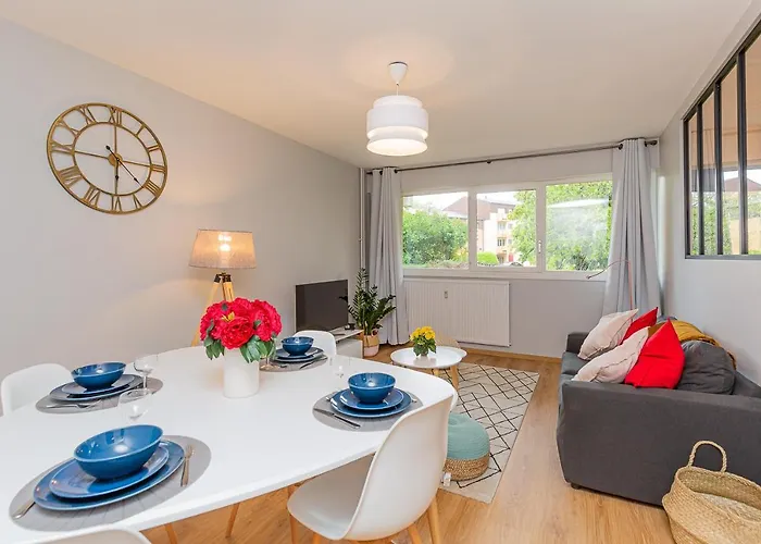 Le Petit Barclay - Prive De 45 M2 - 2 A 4 Personnes - Parking Gratuit Apartmán