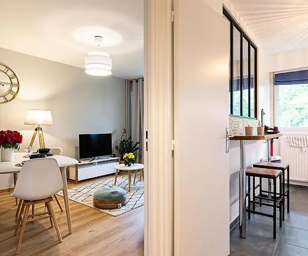 Le Petit Barclay - Prive De 45 M2 - 2 A 4 Personnes - Parking Gratuit